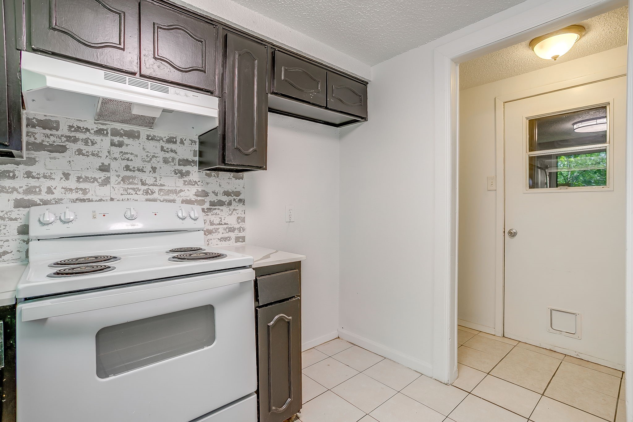 113 Quail Creek Drive Crowley TX 76036