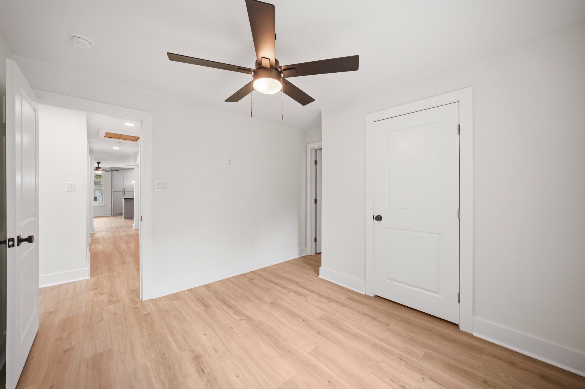 1503 E 9th Avenue Corsicana TX 75110