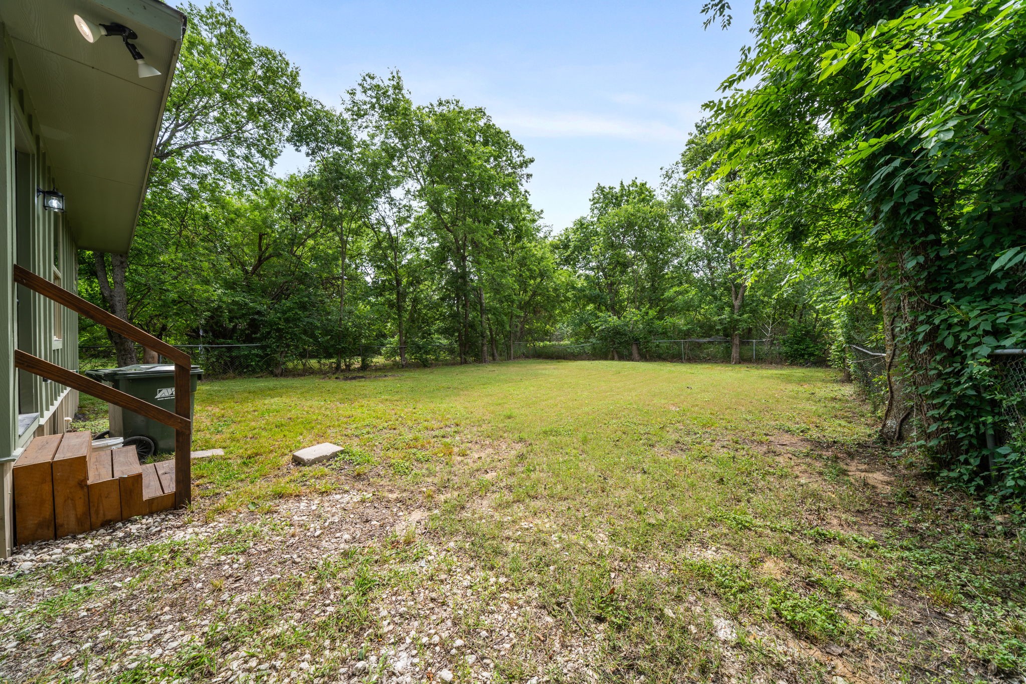 1503 E 9th Avenue Corsicana TX 75110