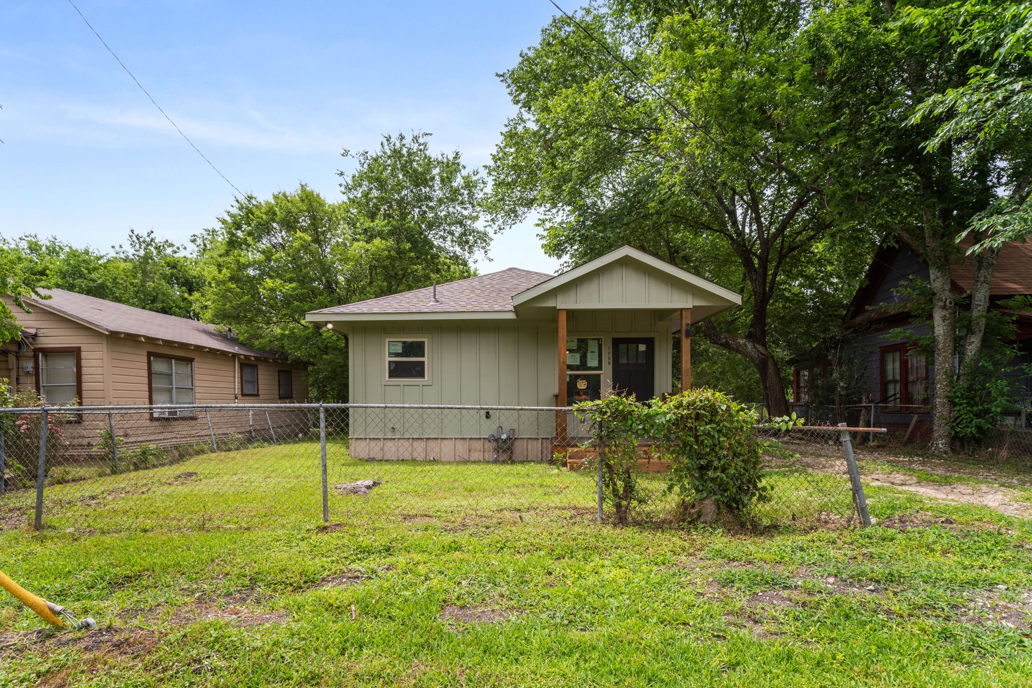 1503 E 9th Avenue Corsicana TX 75110
