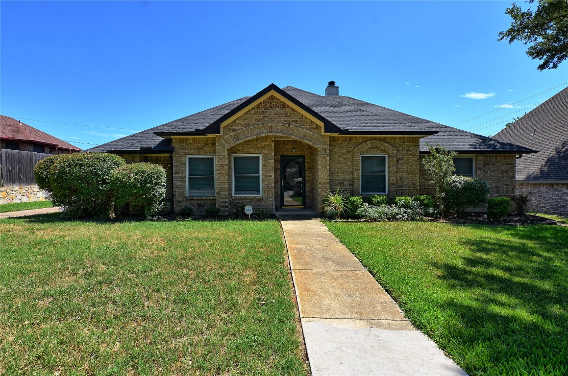 7506 Lake Park Court Arlington TX 76016