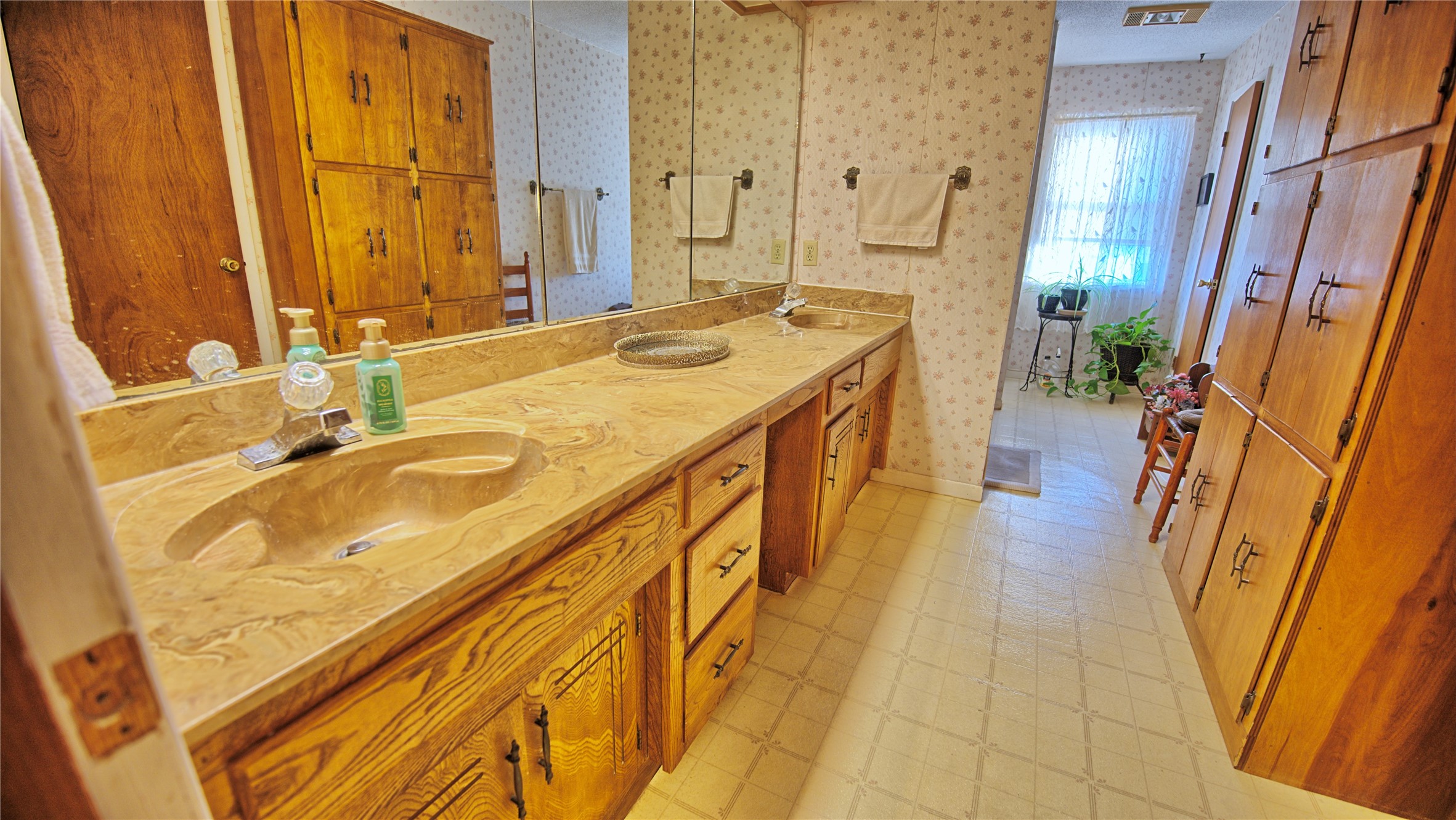 200 Louise Street Nocona TX 76255