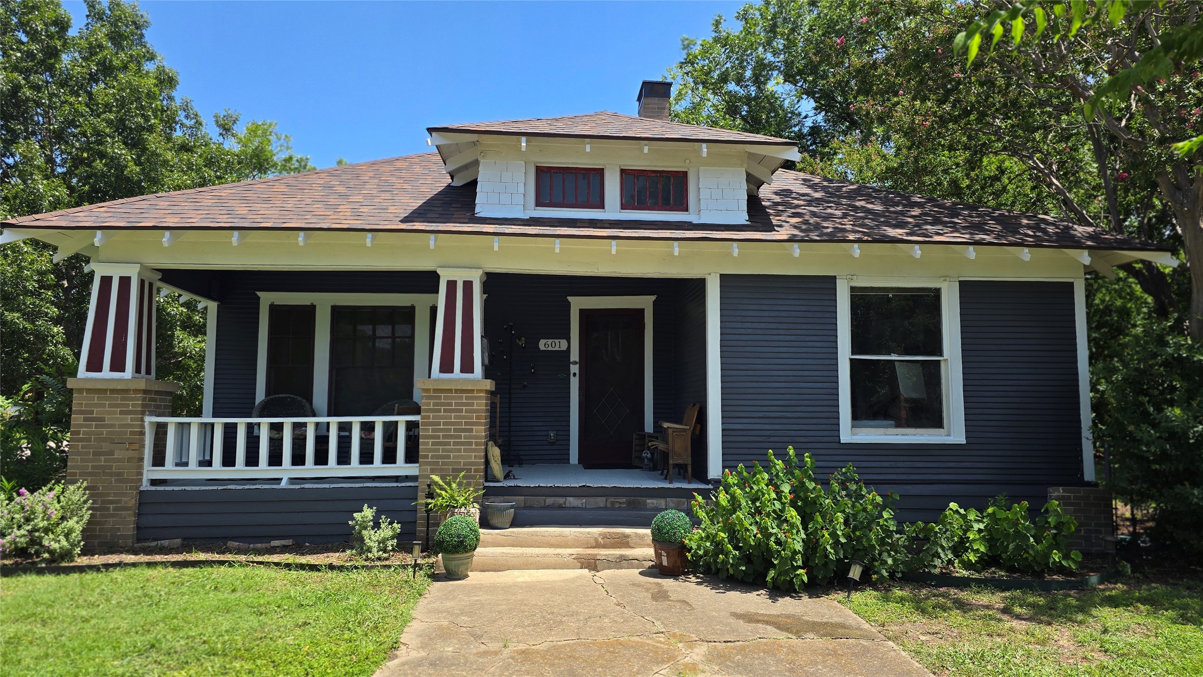 601 Oldham Street Waxahachie TX 75165
