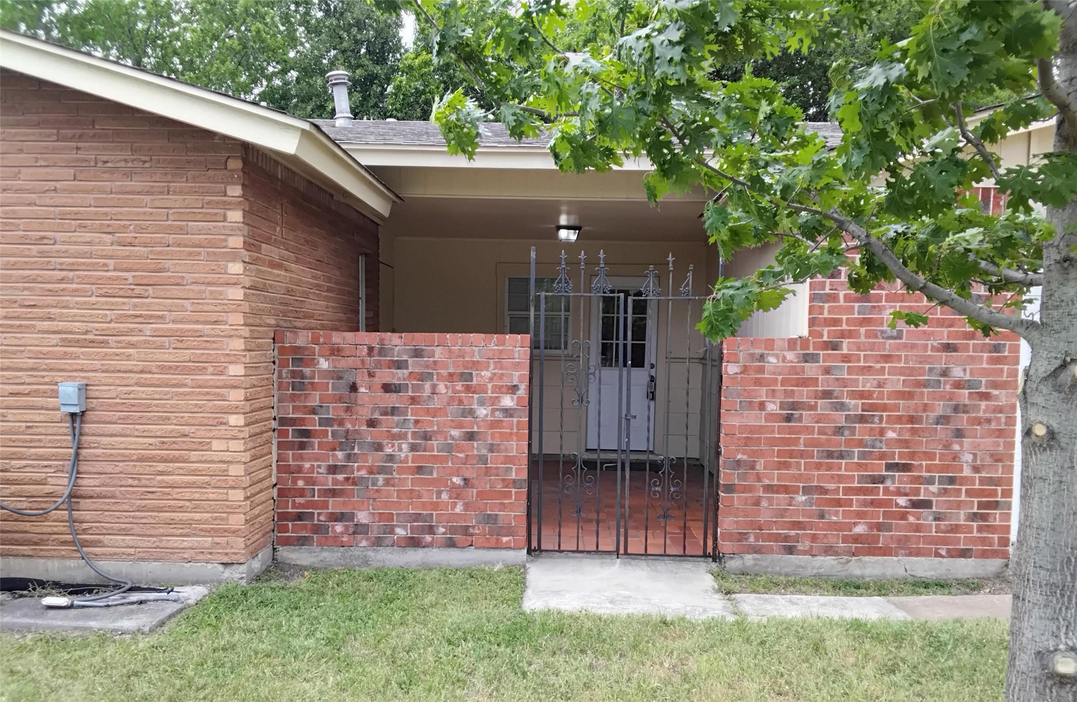 423 Columbia Circle Irving TX 75062