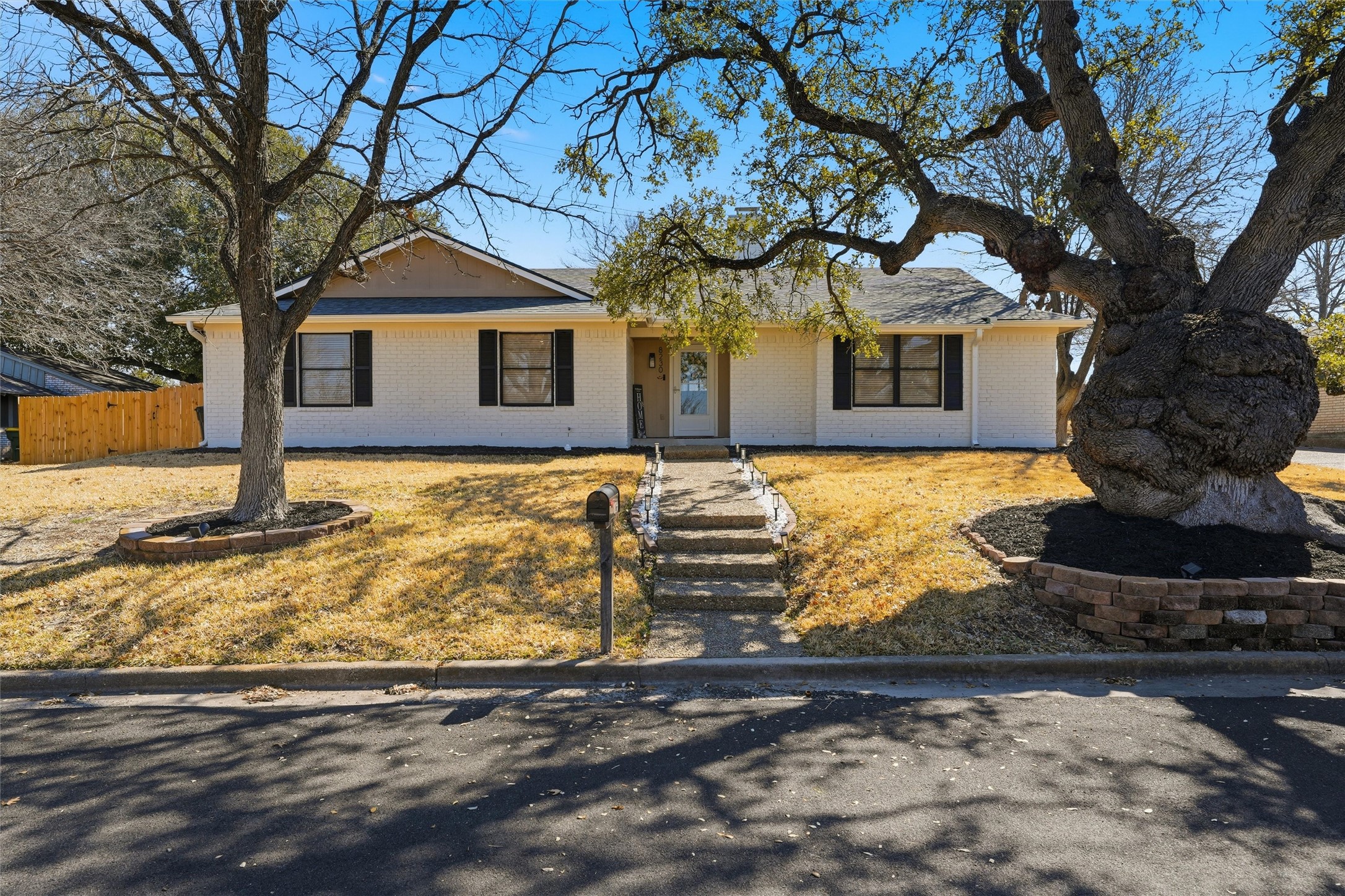 8230 Shadow Wood Drive Woodway TX 76712