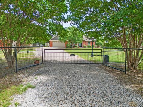 9133 County Road 2434 Royse City TX 75189