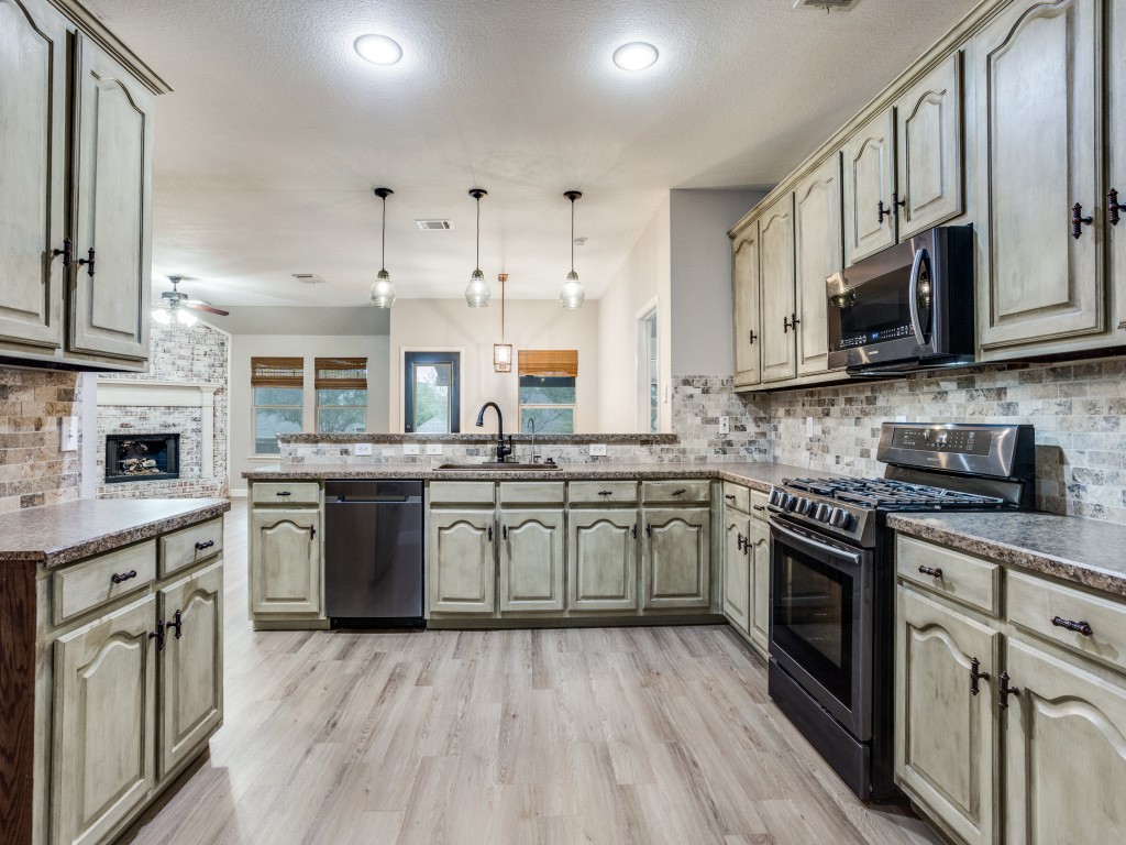 1070 Shepard Lane Lavon TX 75166