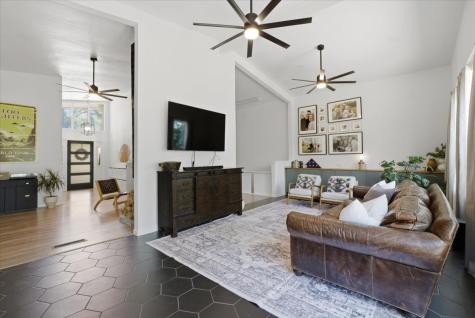 1905 Dakar Road E Fort Worth TX 76116