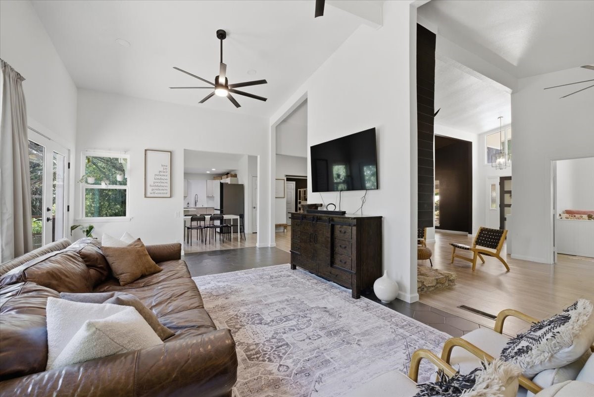 1905 Dakar Road E Fort Worth TX 76116