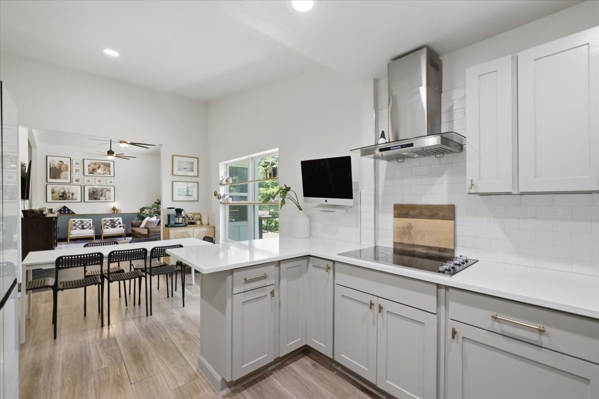 1905 Dakar Road E Fort Worth TX 76116