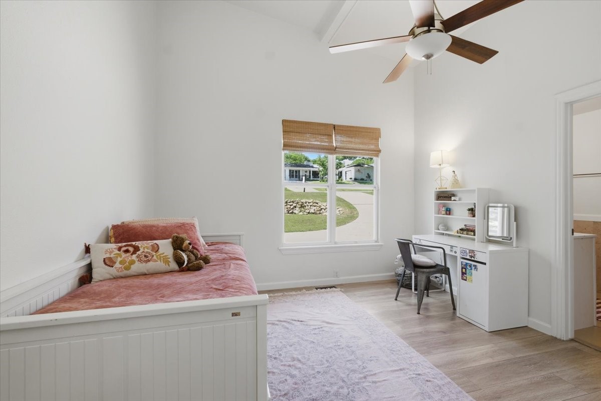 1905 Dakar Road E Fort Worth TX 76116