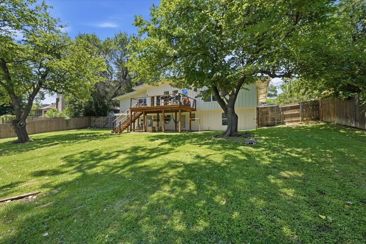 1905 Dakar Road E Fort Worth TX 76116