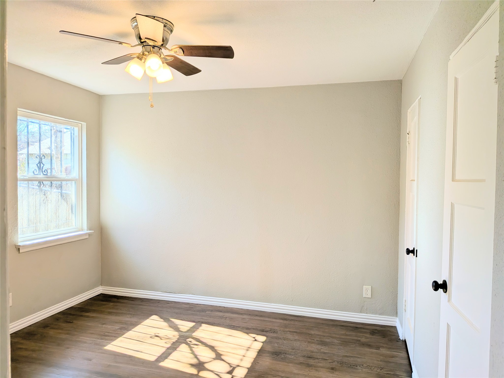 3051 Utah Avenue Dallas TX 75216