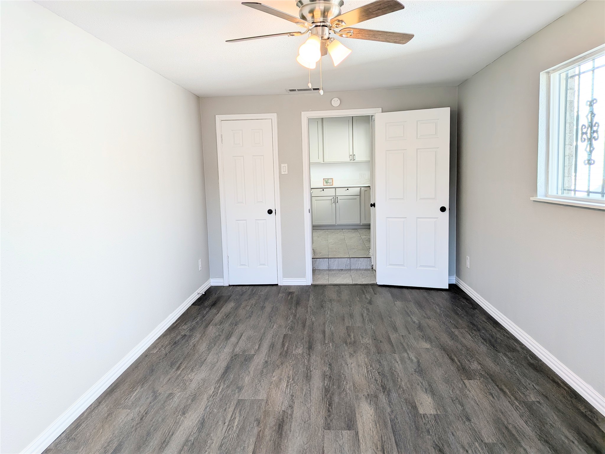 3051 Utah Avenue Dallas TX 75216