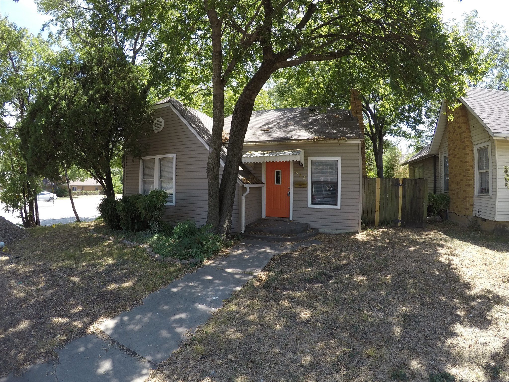 503 W Sycamore Street Denton TX 76201
