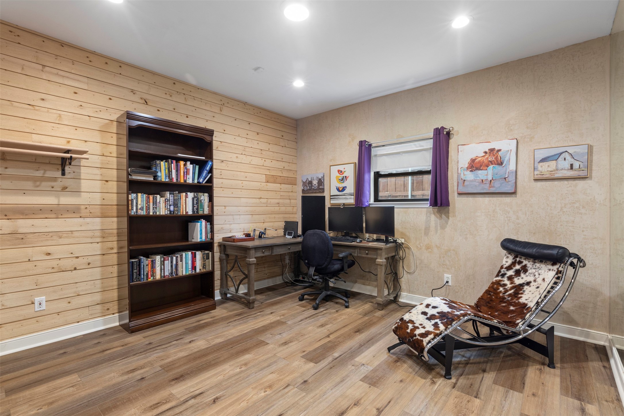 3371 Regent Drive Dallas TX 75229
