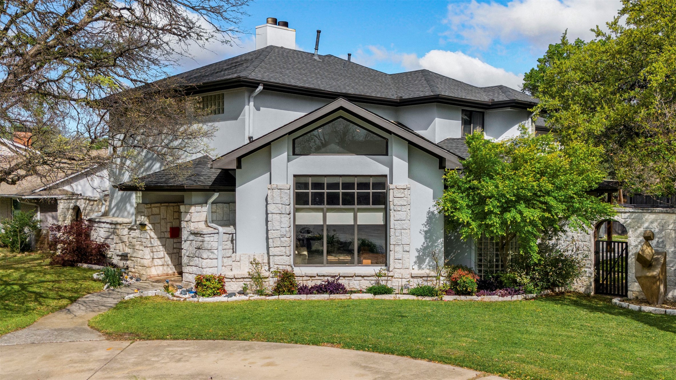3371 Regent Drive Dallas TX 75229