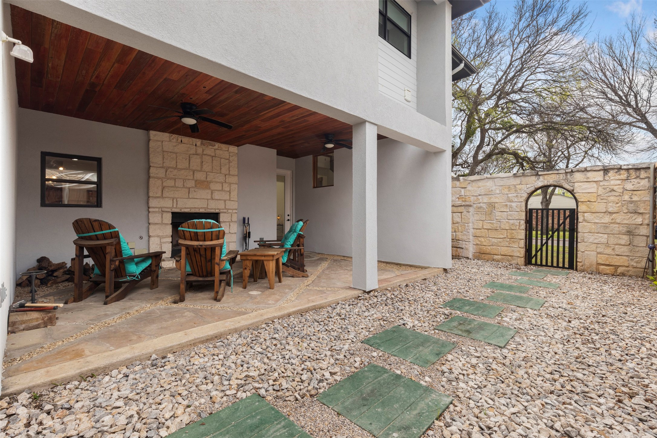 3371 Regent Drive Dallas TX 75229