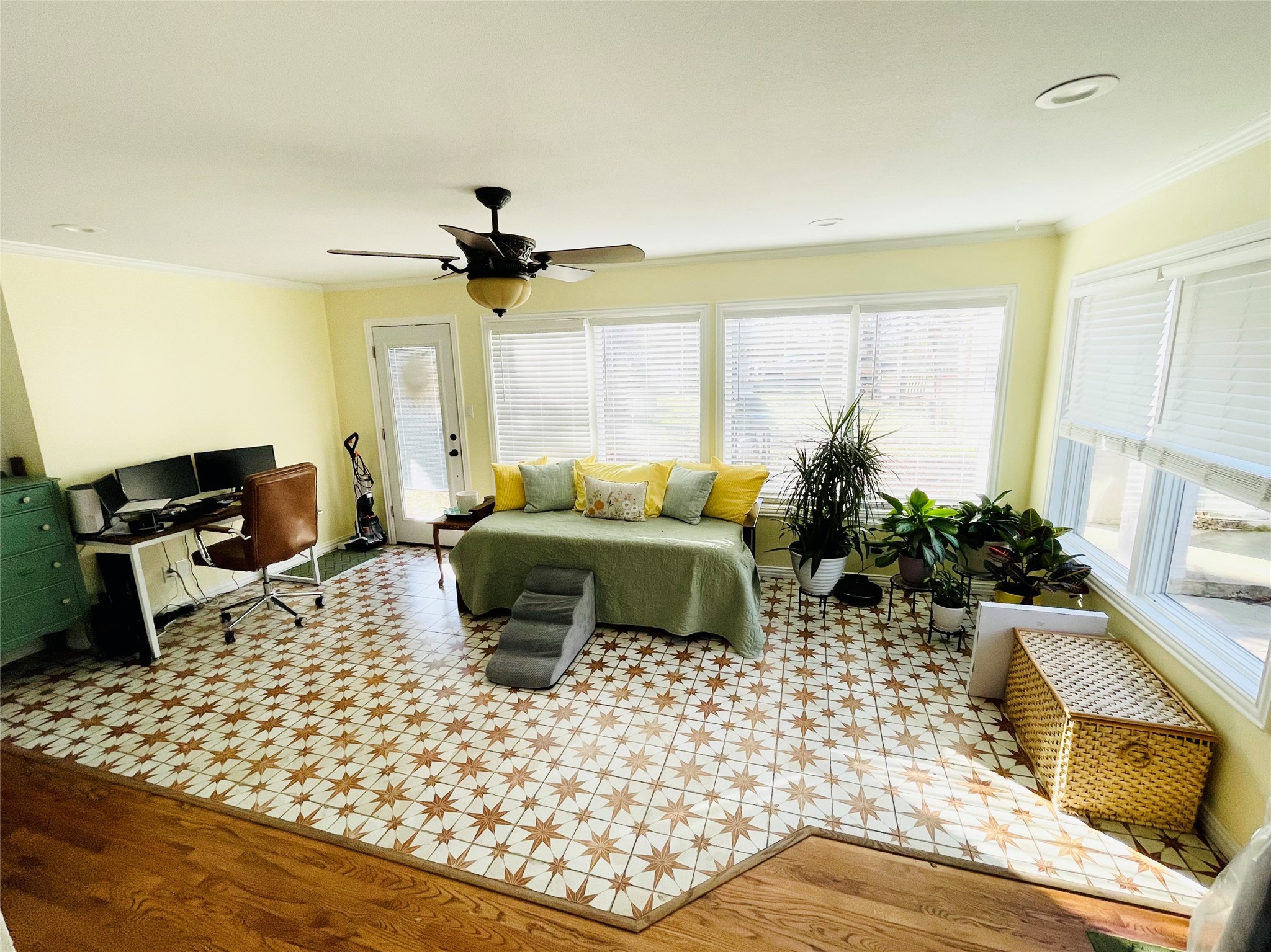 401 S Hillcrest Avenue Eastland TX 76448