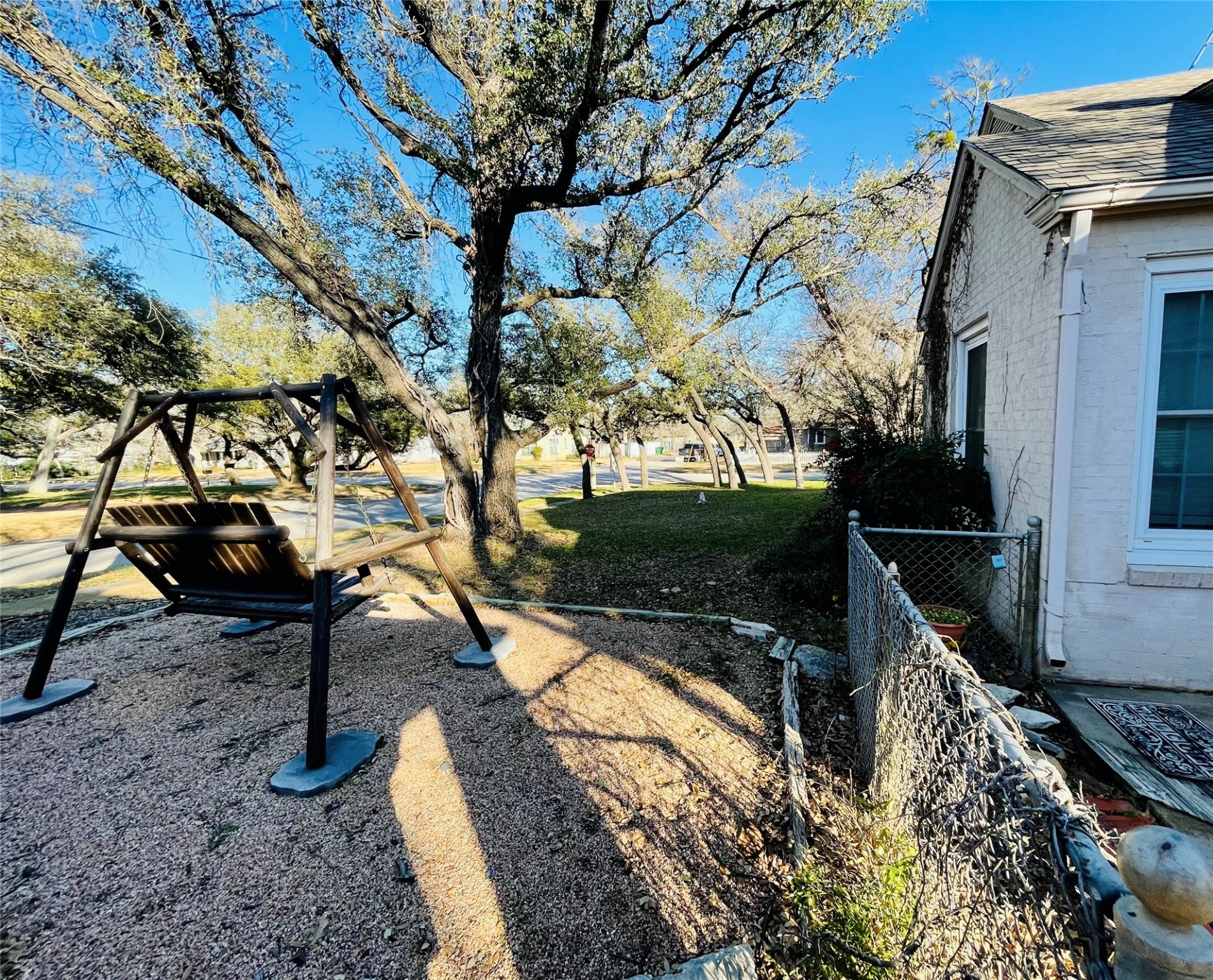 401 S Hillcrest Avenue Eastland TX 76448