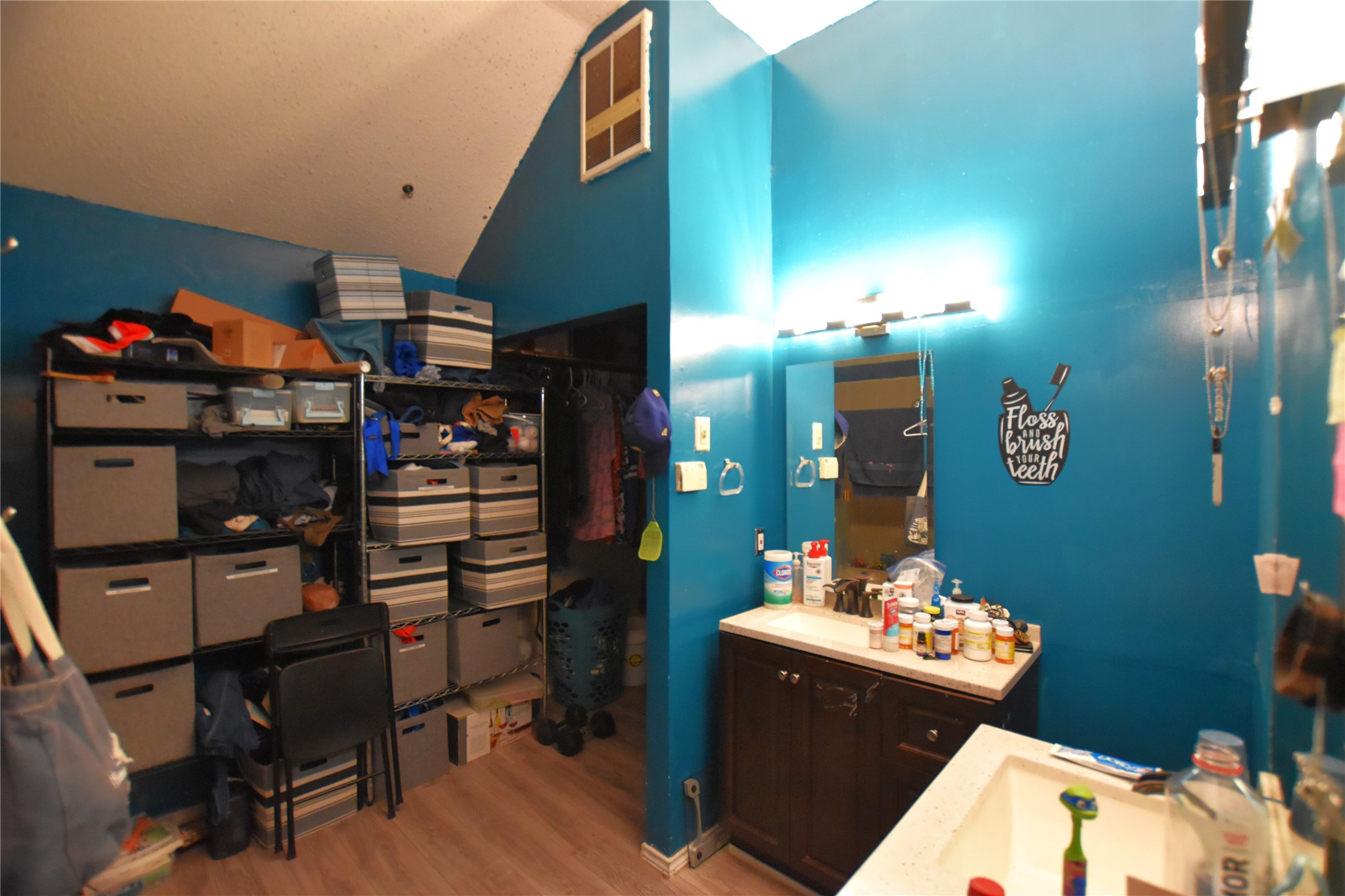 1722 Twin Court Place Garland TX 75044