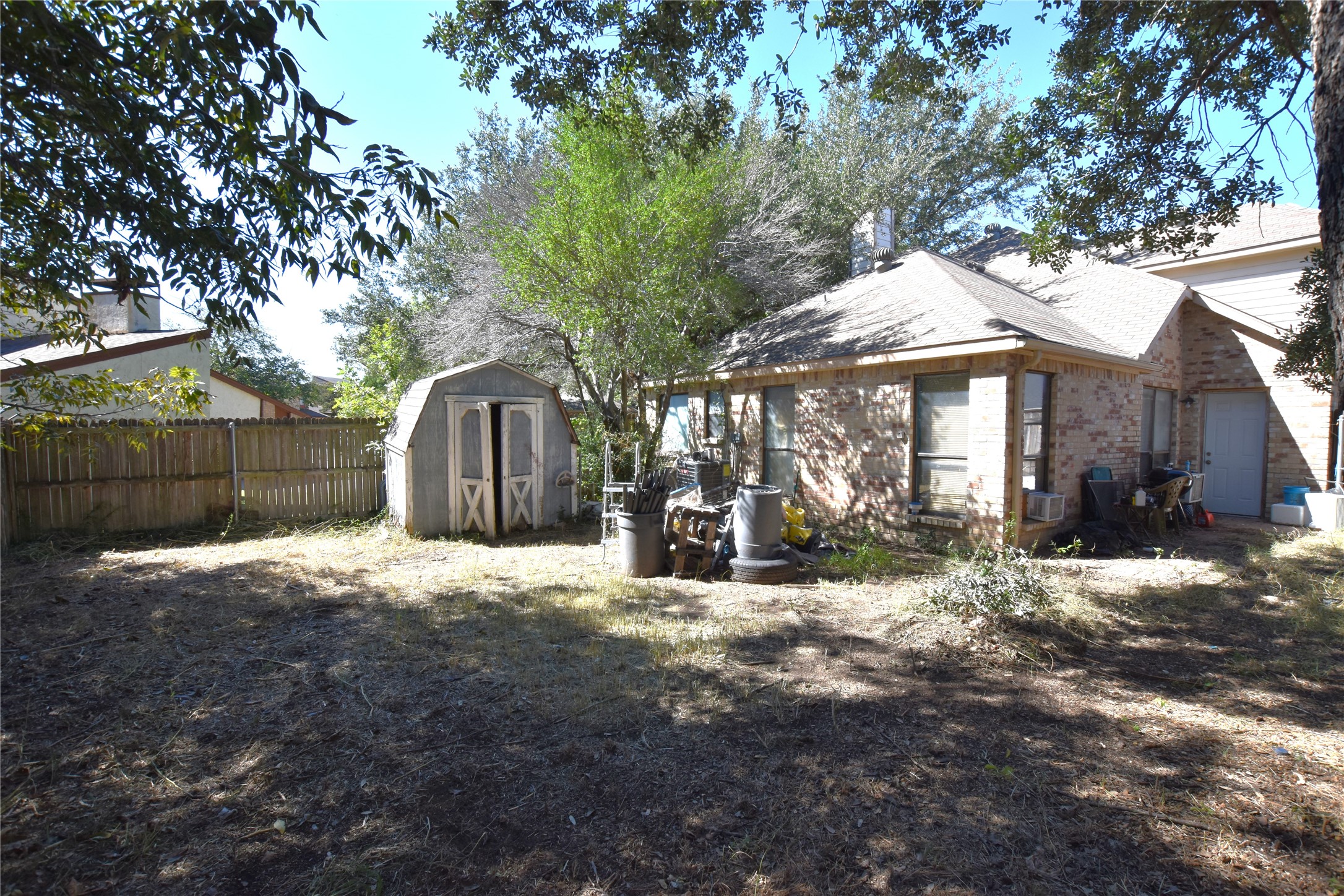 1722 Twin Court Place Garland TX 75044