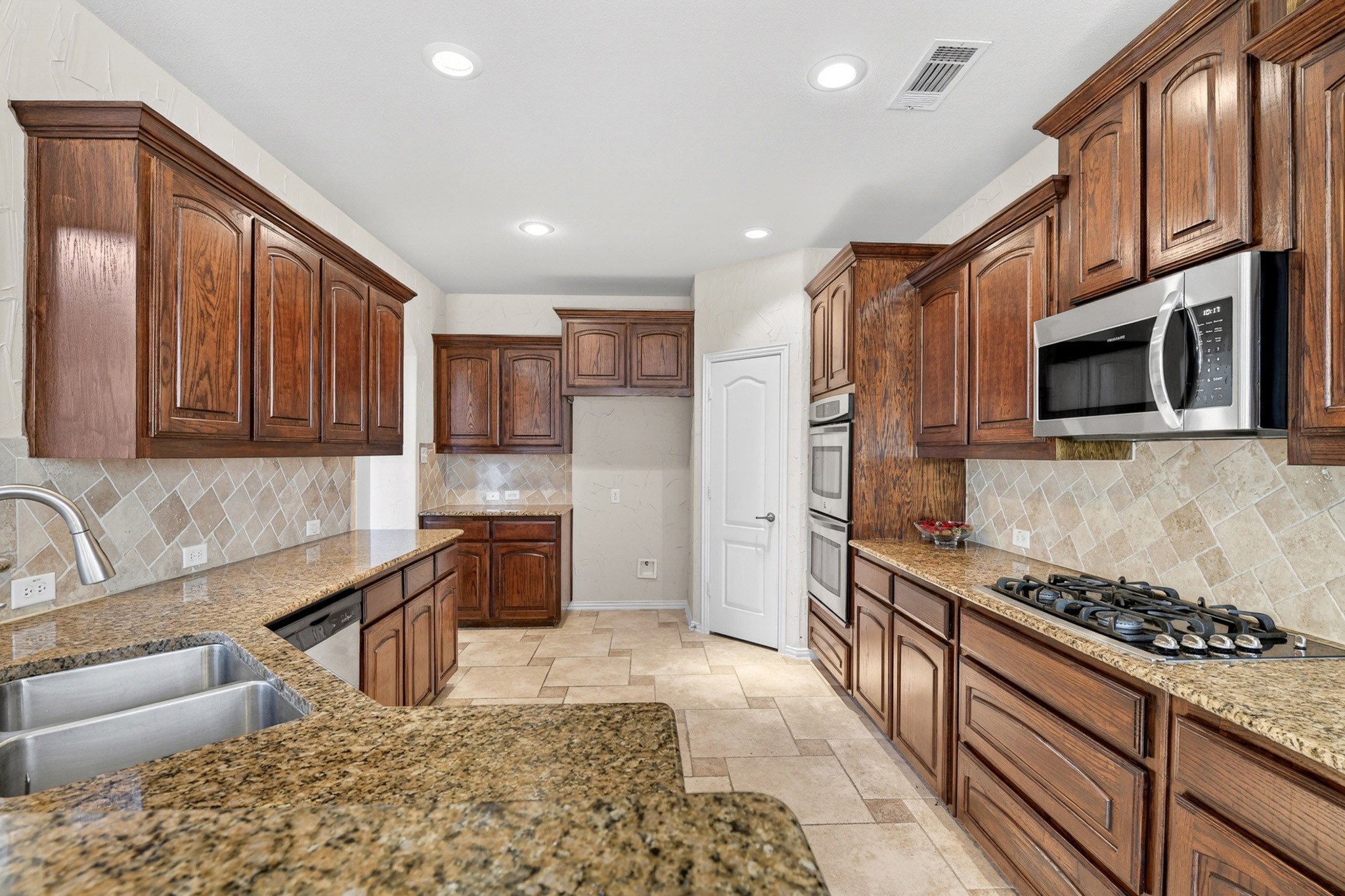 4809 Sam Bass Court Fort Worth TX 76244