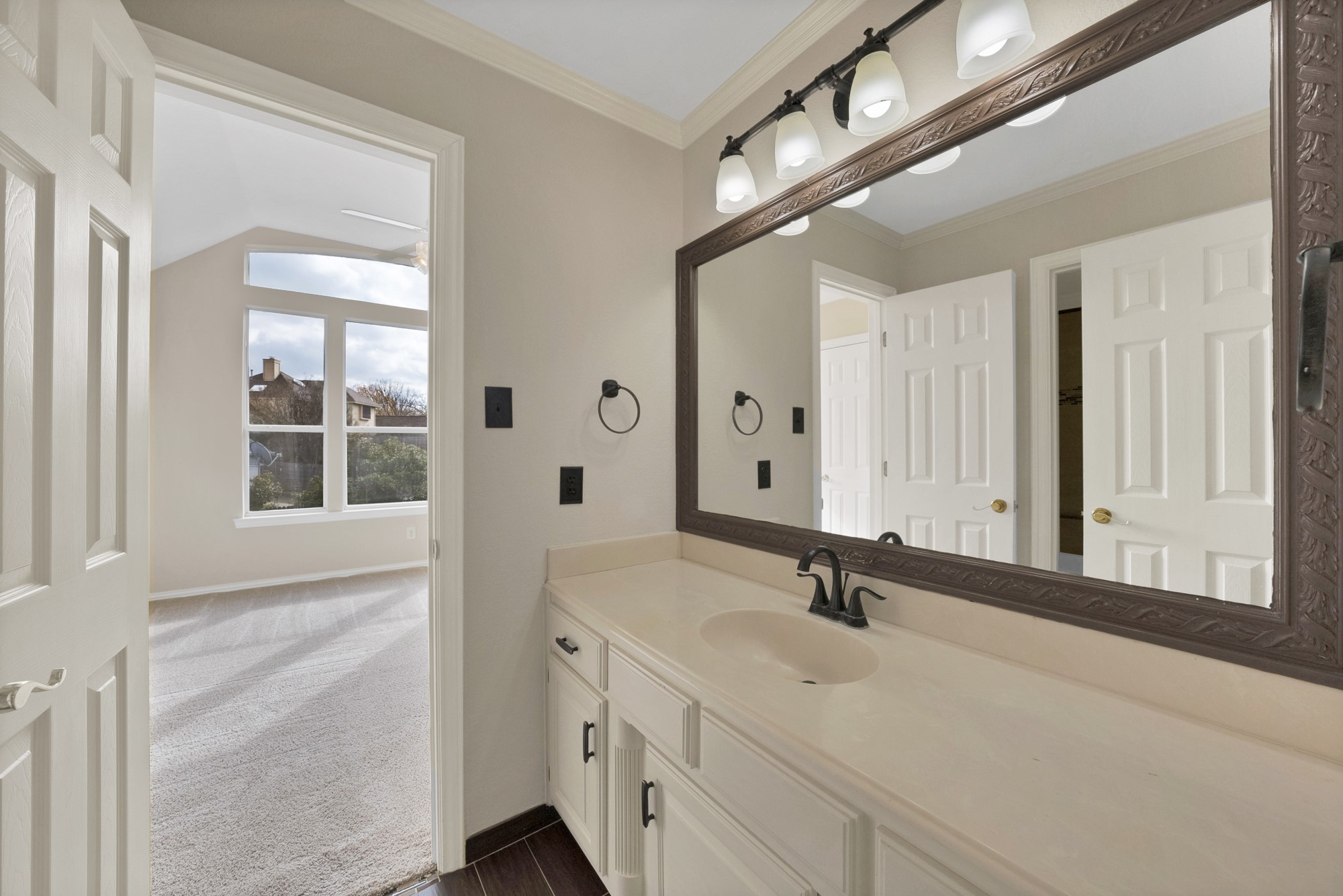 5605 Bailey Court Arlington TX 76017