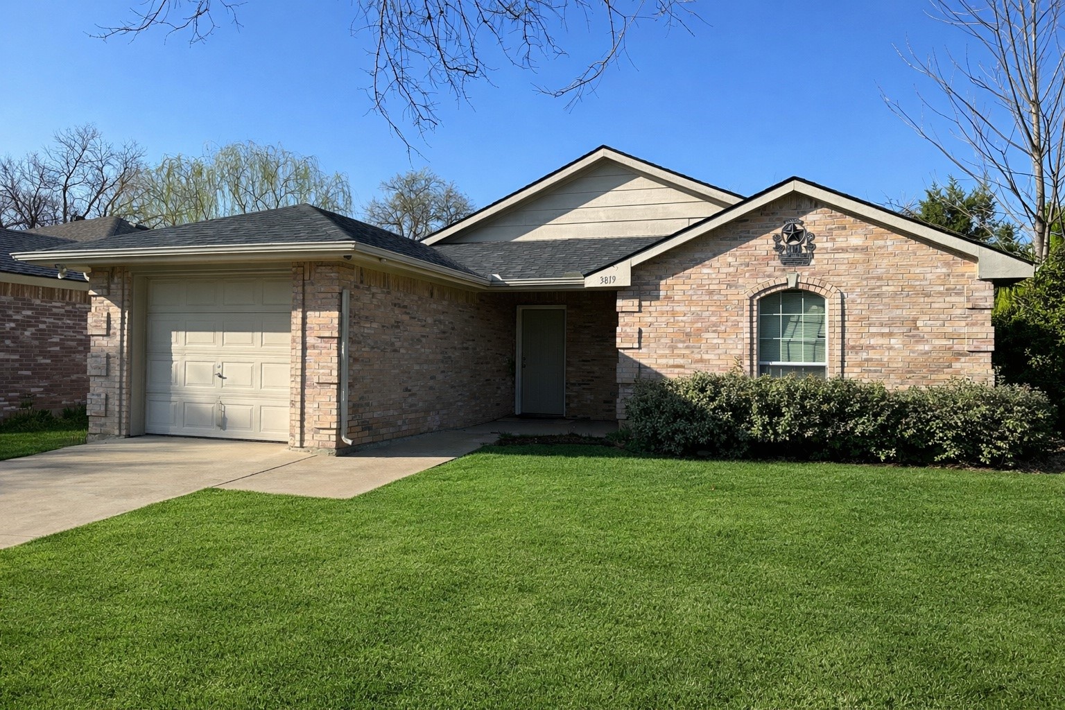 3819 Kiest Valley Court Dallas TX 75233