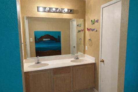 3819 Kiest Valley Court Dallas TX 75233