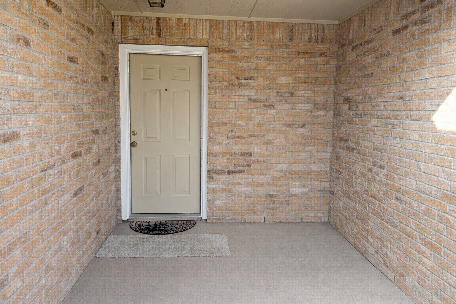 3819 Kiest Valley Court Dallas TX 75233