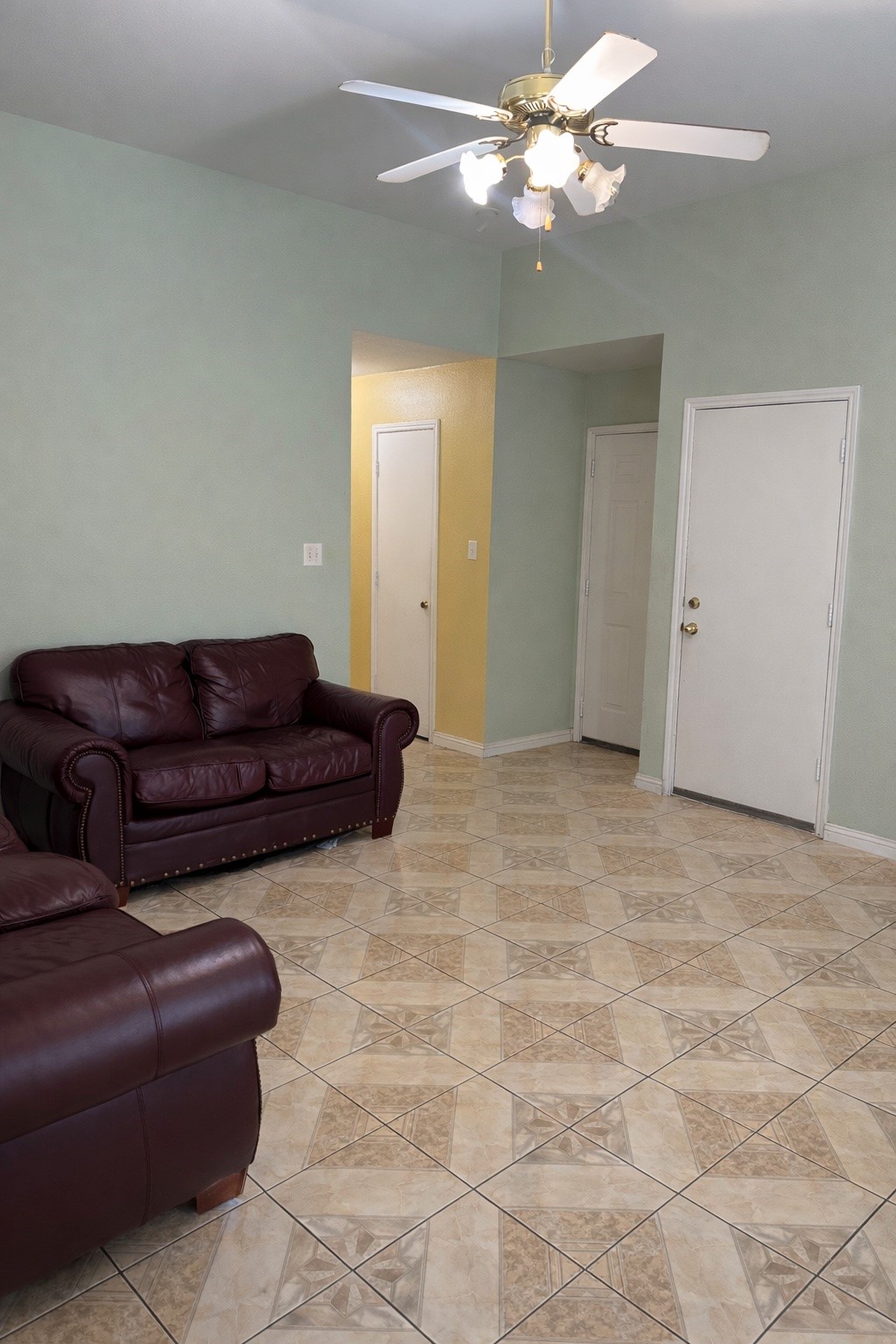 3819 Kiest Valley Court Dallas TX 75233