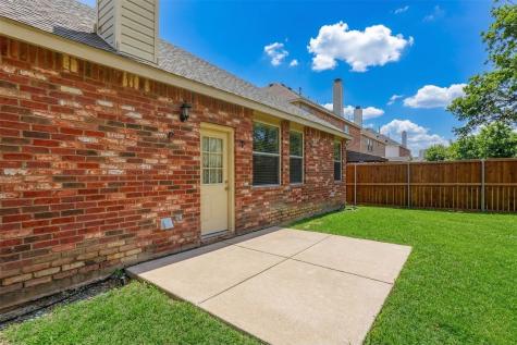 2416 Dalhart Trail Mckinney TX 75072