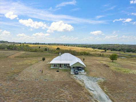 505 Mach Road Ennis TX 75119