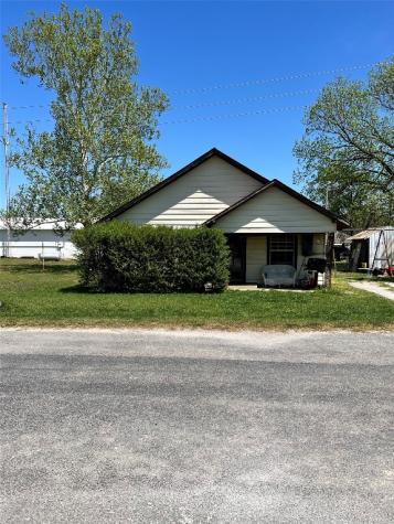 68 Oscar Cole Street Callisburg TX 76240