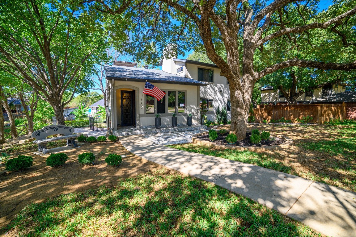 509 Meadowbrook Street Lake Dallas TX 75065
