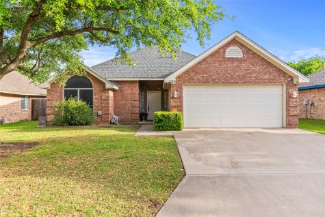 2021 Brooke Drive Sanger TX 76266