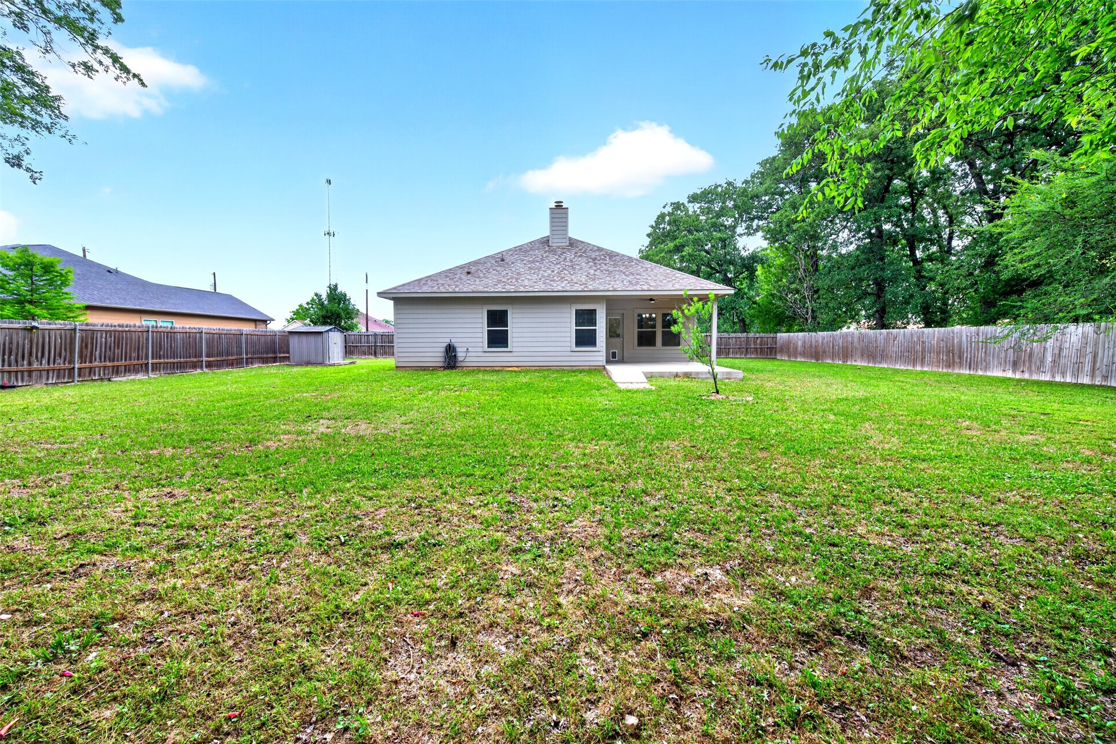 134 Towering Oaks Tool TX 75143