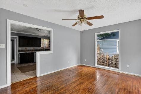 8752 Woodcastle Drive Dallas TX 75217