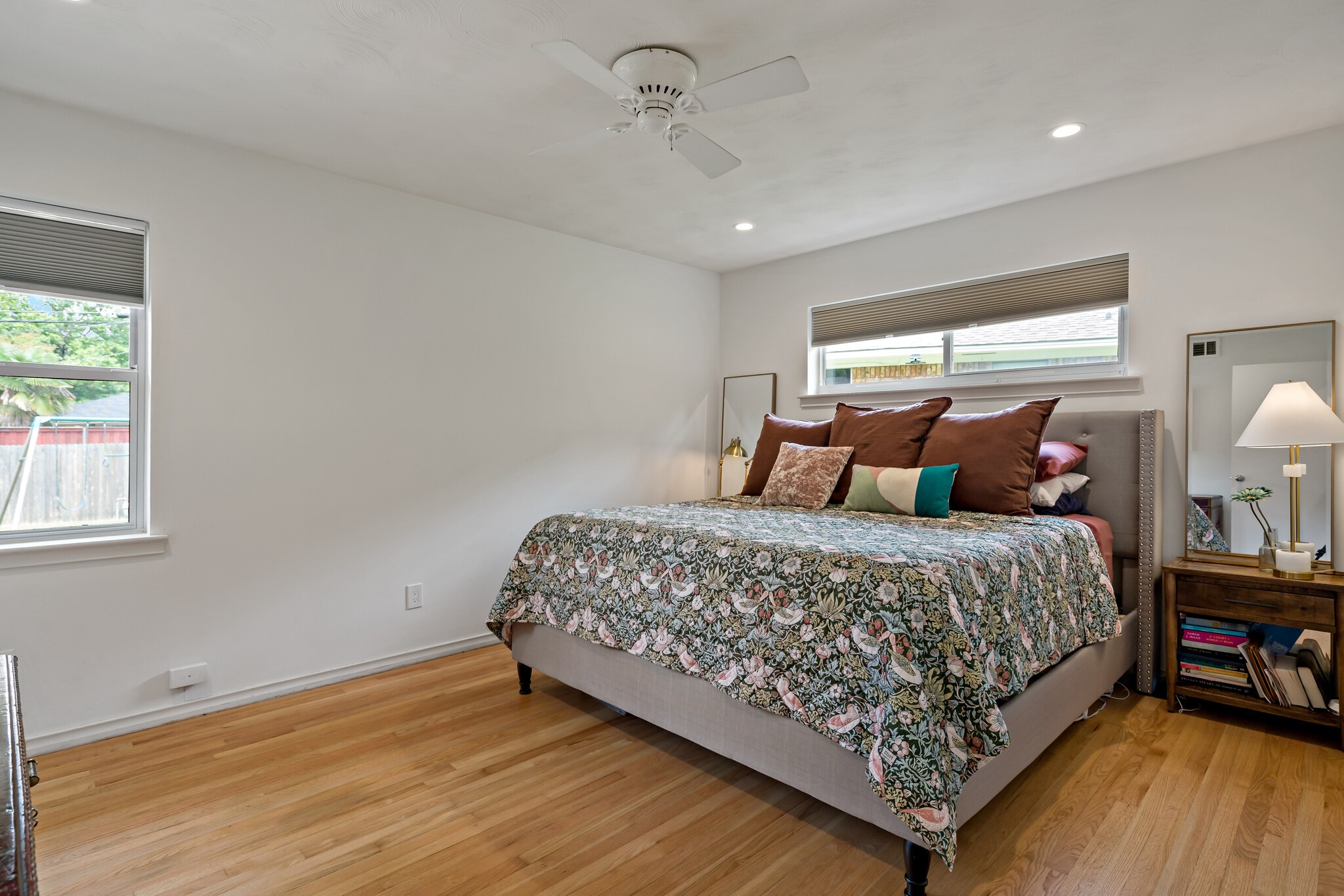 10427 Sinclair Avenue Dallas TX 75218