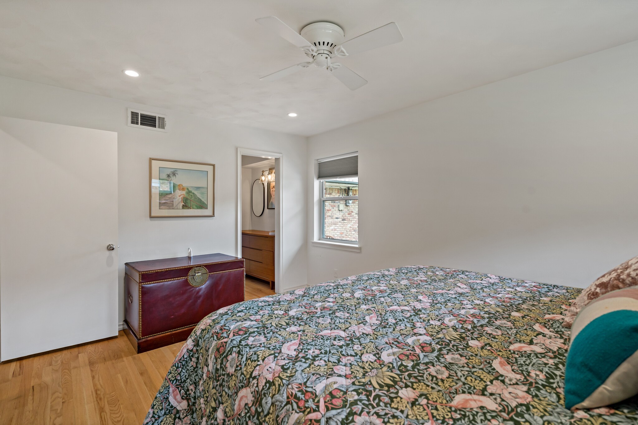 10427 Sinclair Avenue Dallas TX 75218