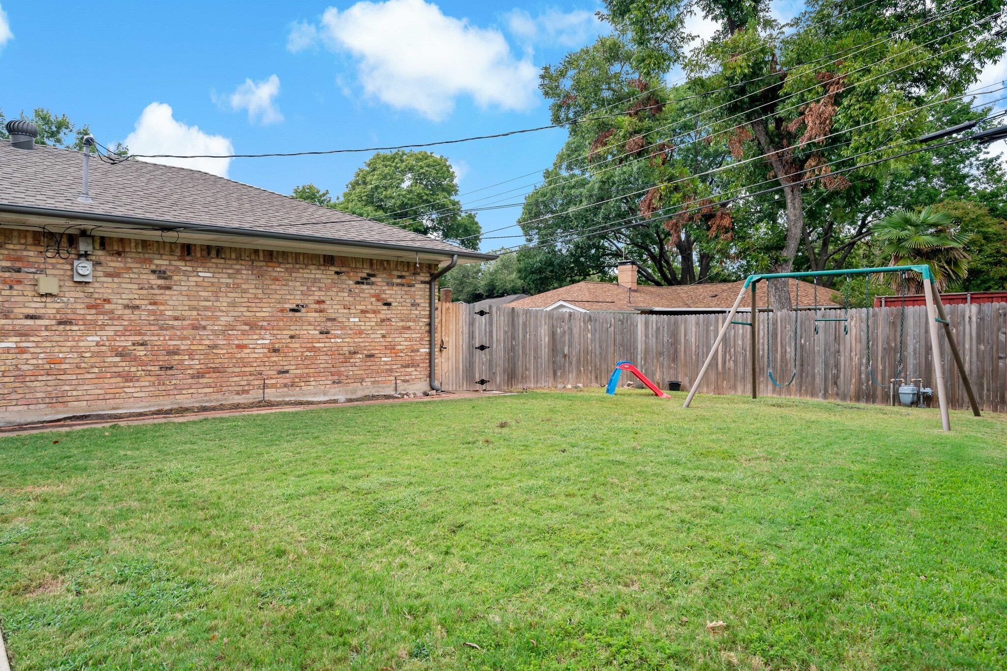 10427 Sinclair Avenue Dallas TX 75218