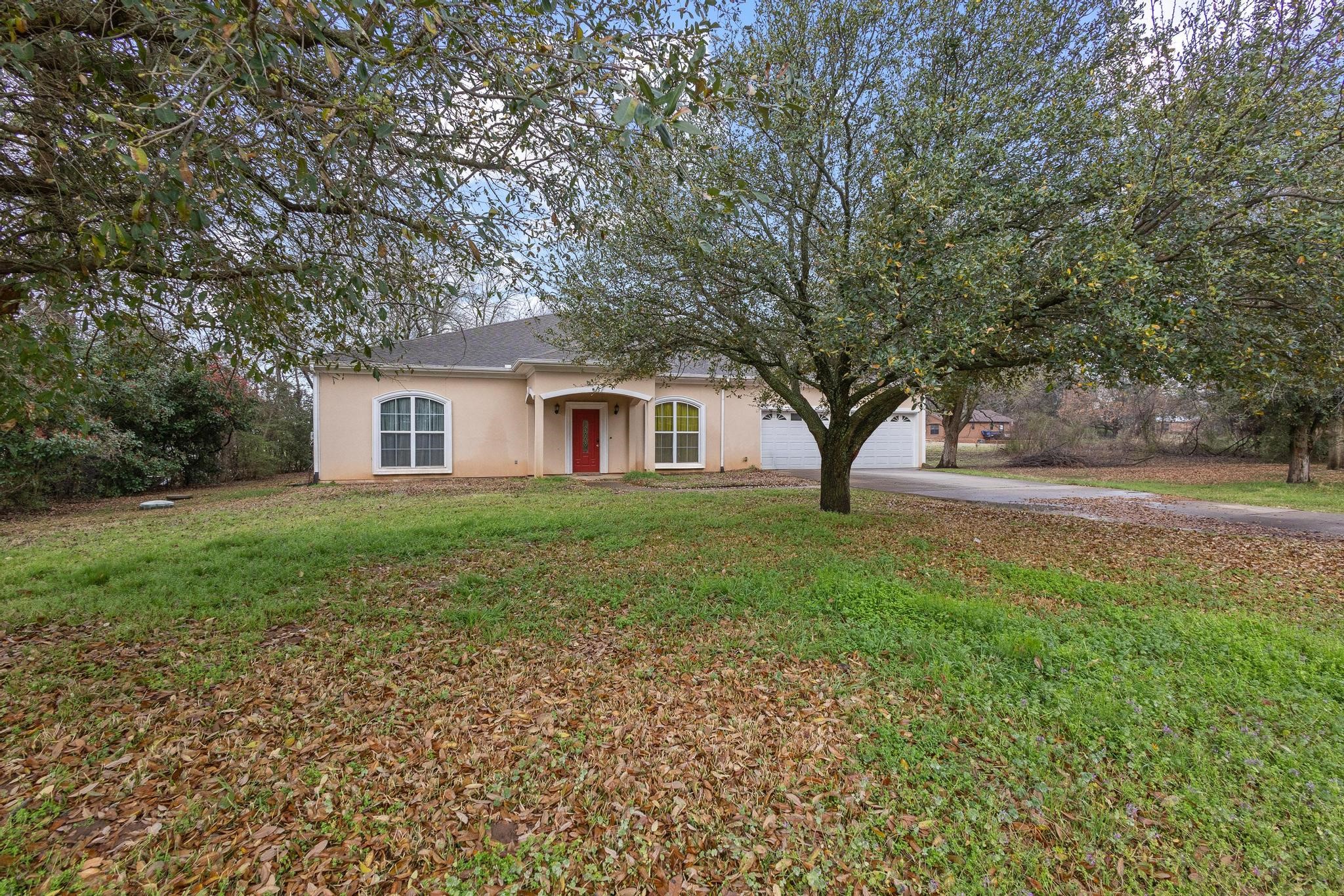 131 Pecan Place Lane Pottsboro TX 75076