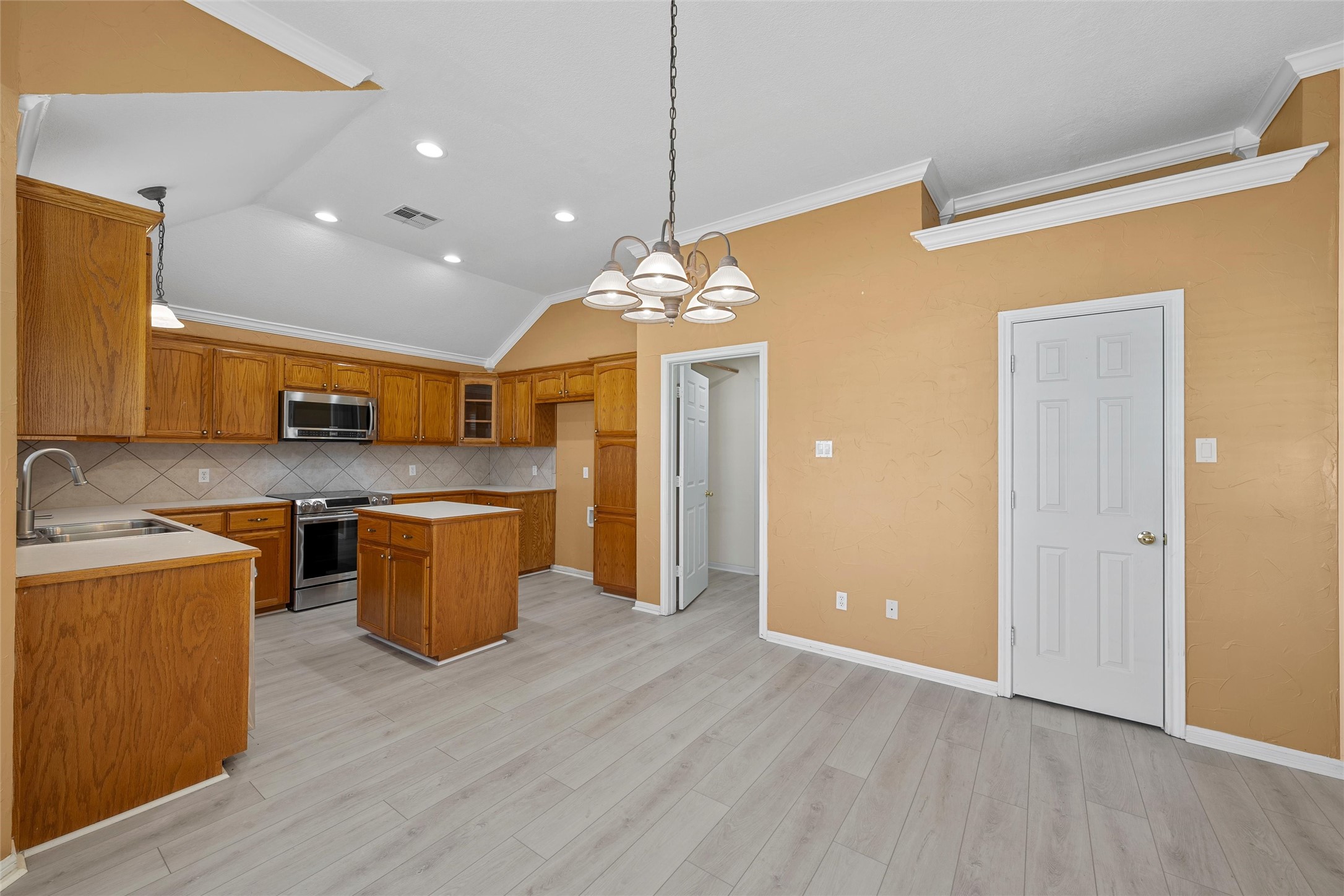 1110 Springhill Street Waco TX 76705