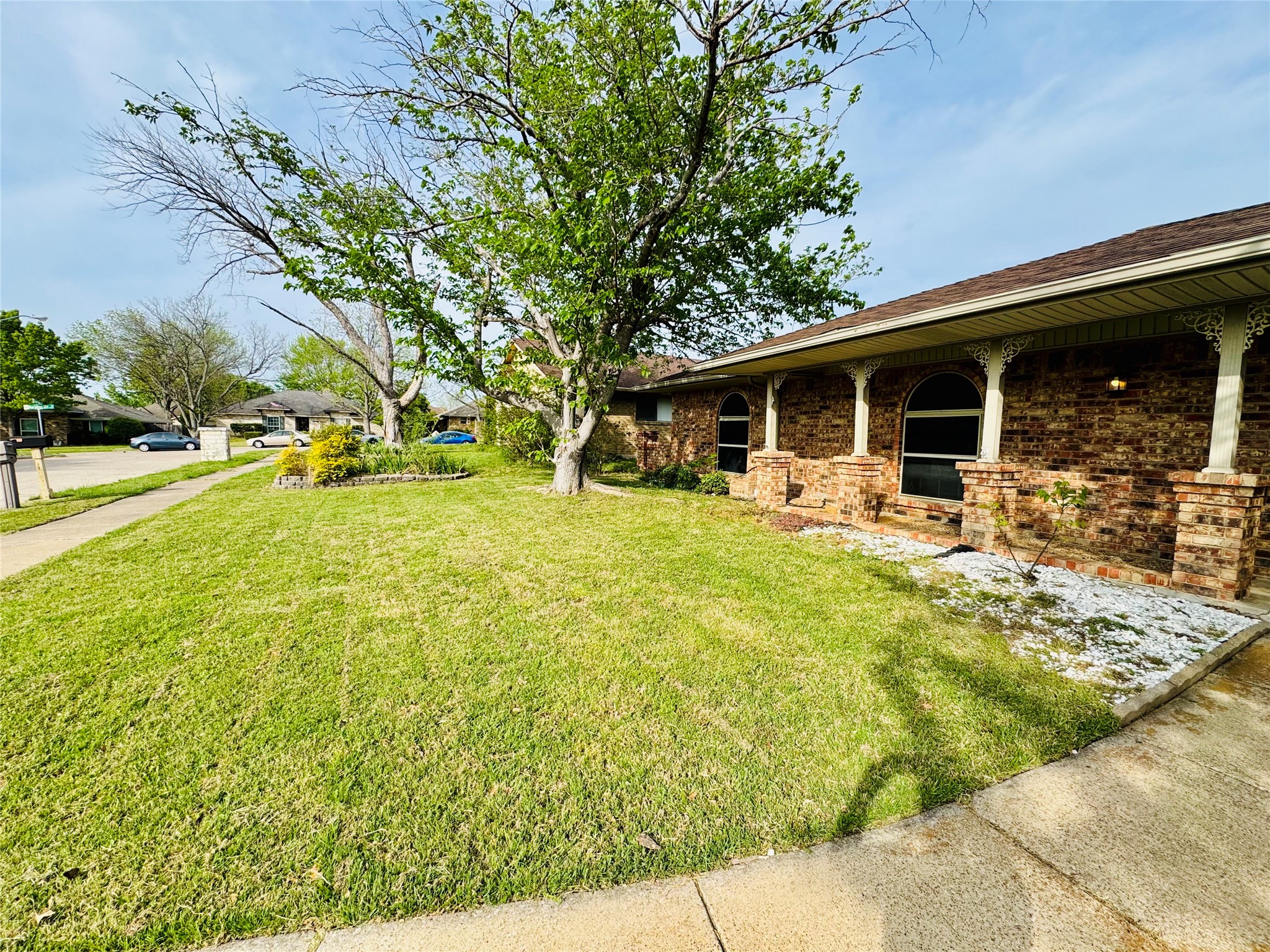 6010 Fawn Valley Lane Rowlett TX 75089