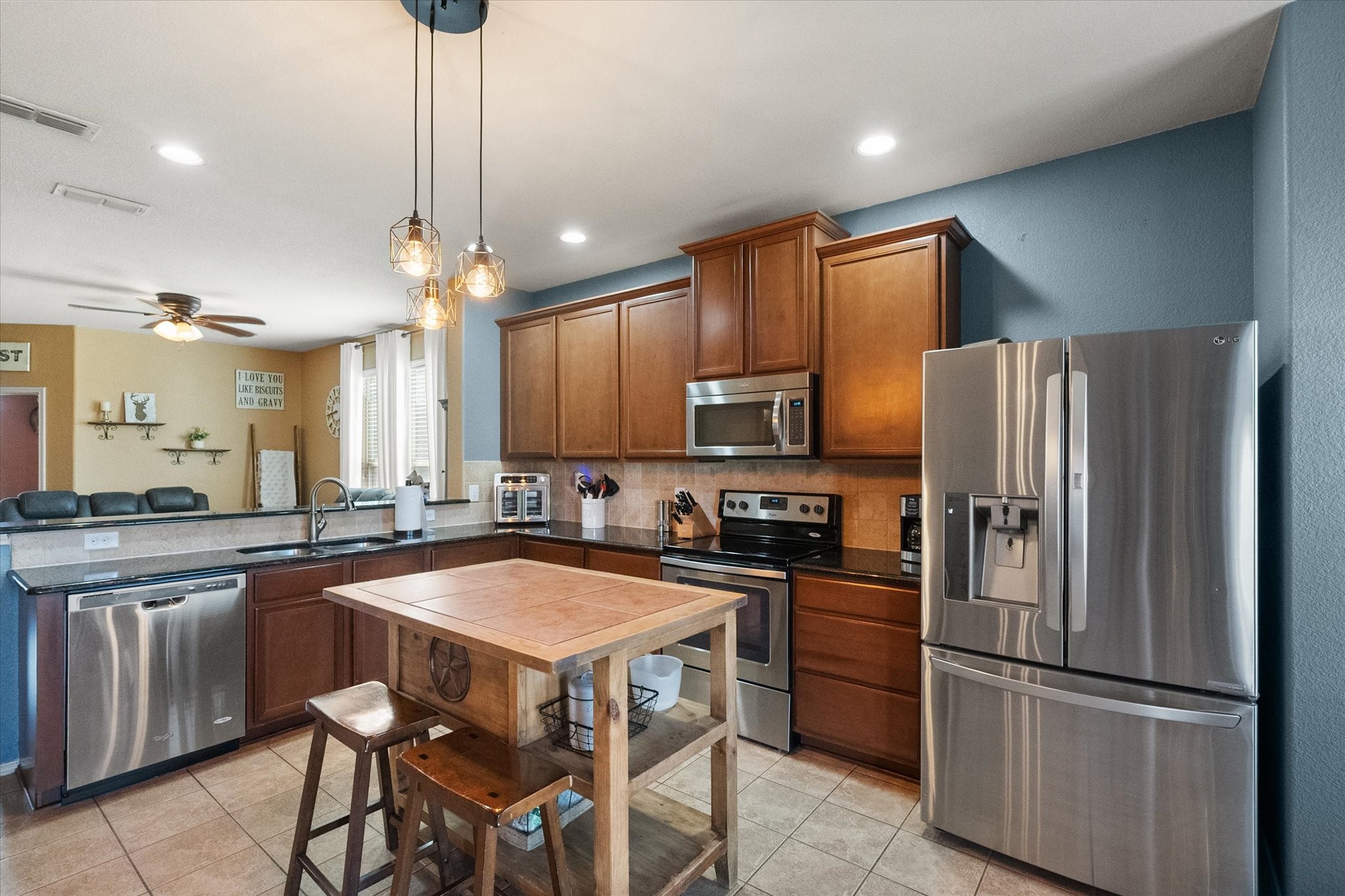 2904 Big Horn Bluff Court Fort Worth TX 76108