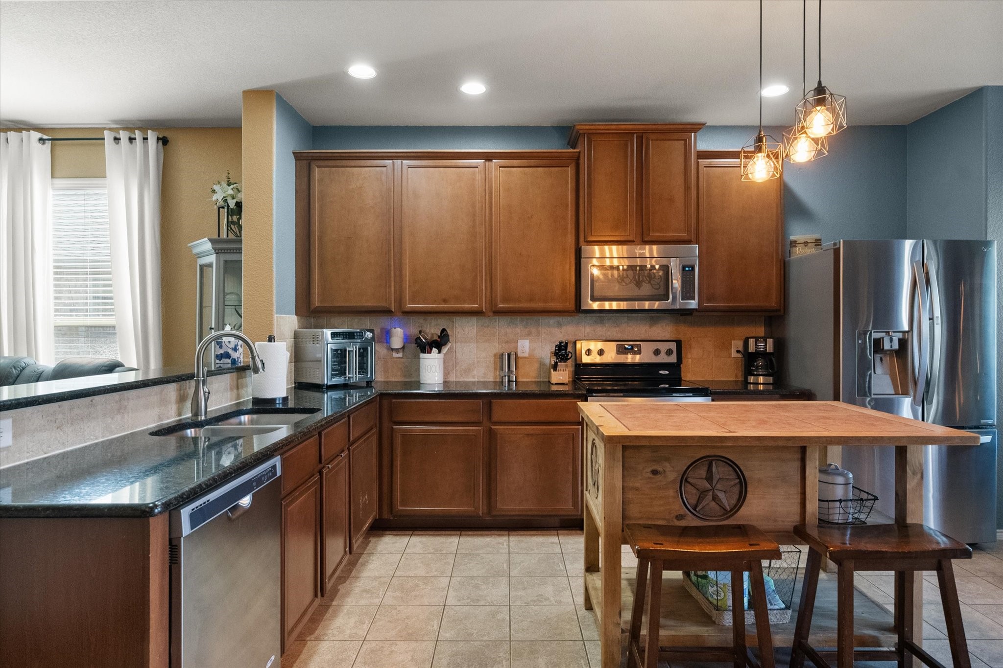 2904 Big Horn Bluff Court Fort Worth TX 76108