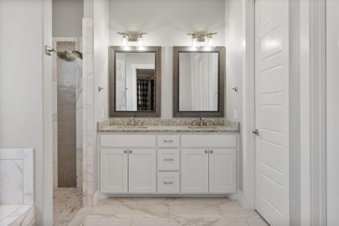 209 W Dallas Street Mansfield TX 76063