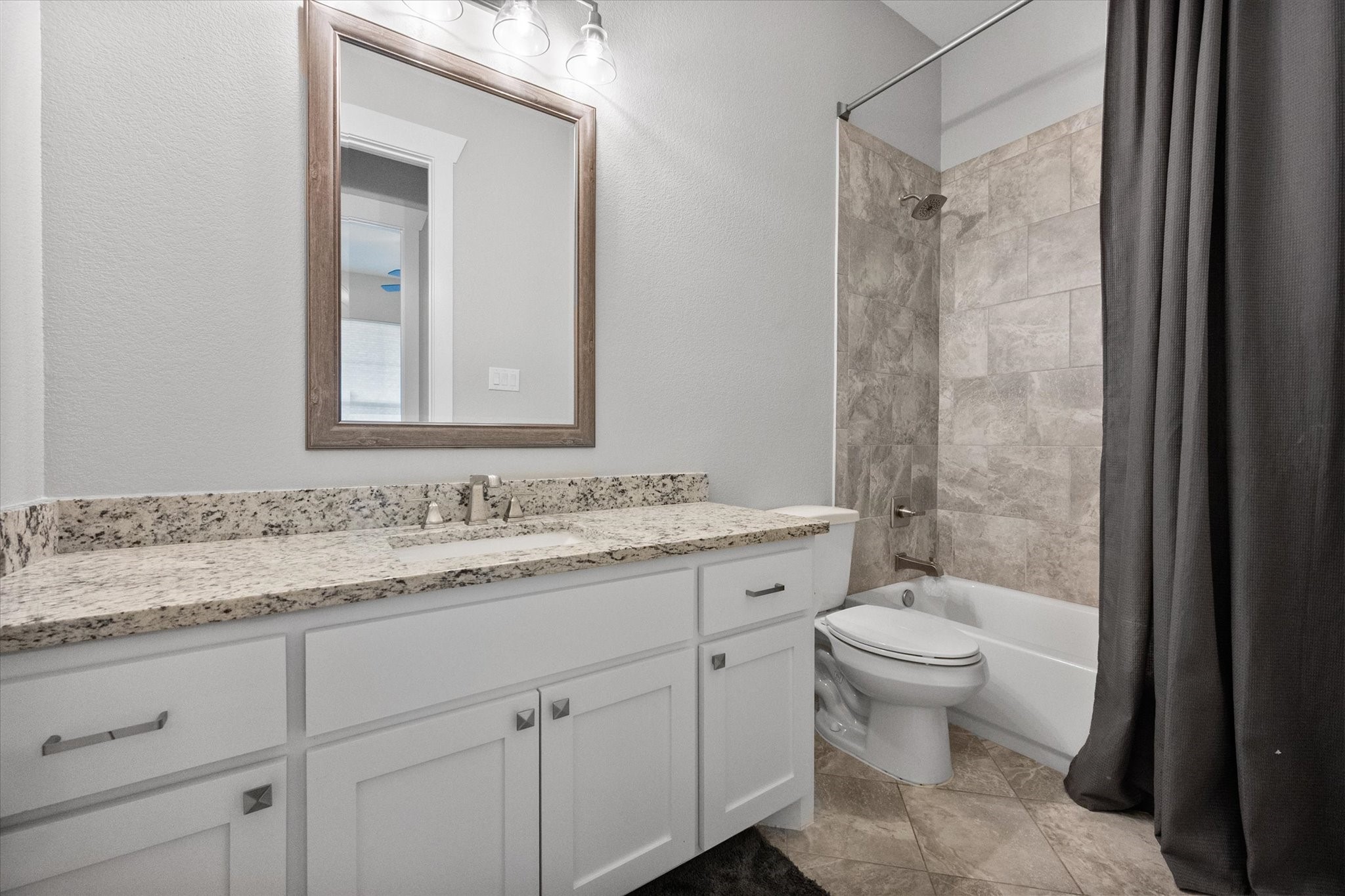 209 W Dallas Street Mansfield TX 76063