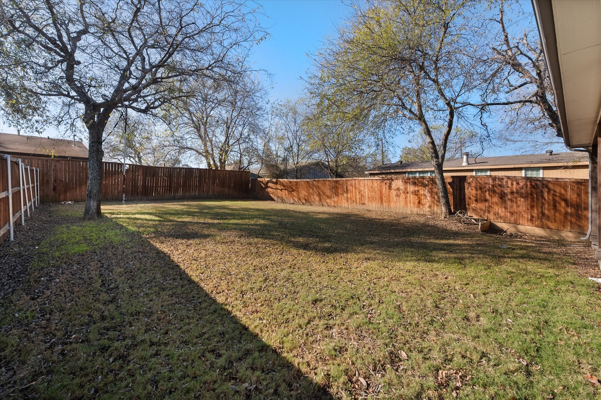 209 W Dallas Street Mansfield TX 76063